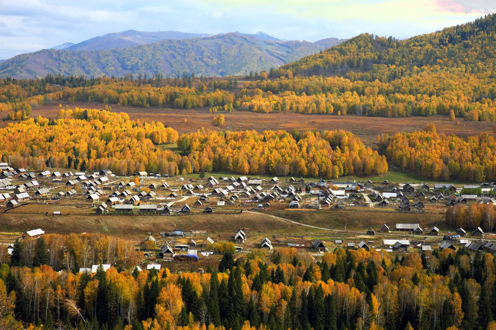 Làng Hòa Mục Tân Cương 5